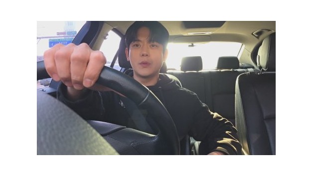 플렉스티비 | 배너